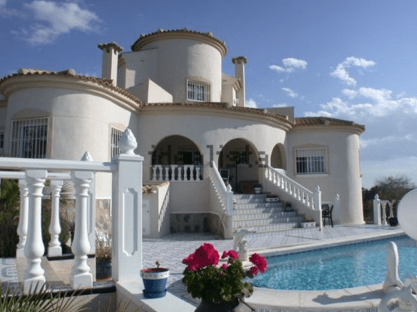 Casa independiente en venta en calle Estrella