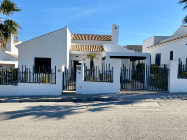Luxueus wonen in La Finca Golf, Algorfa